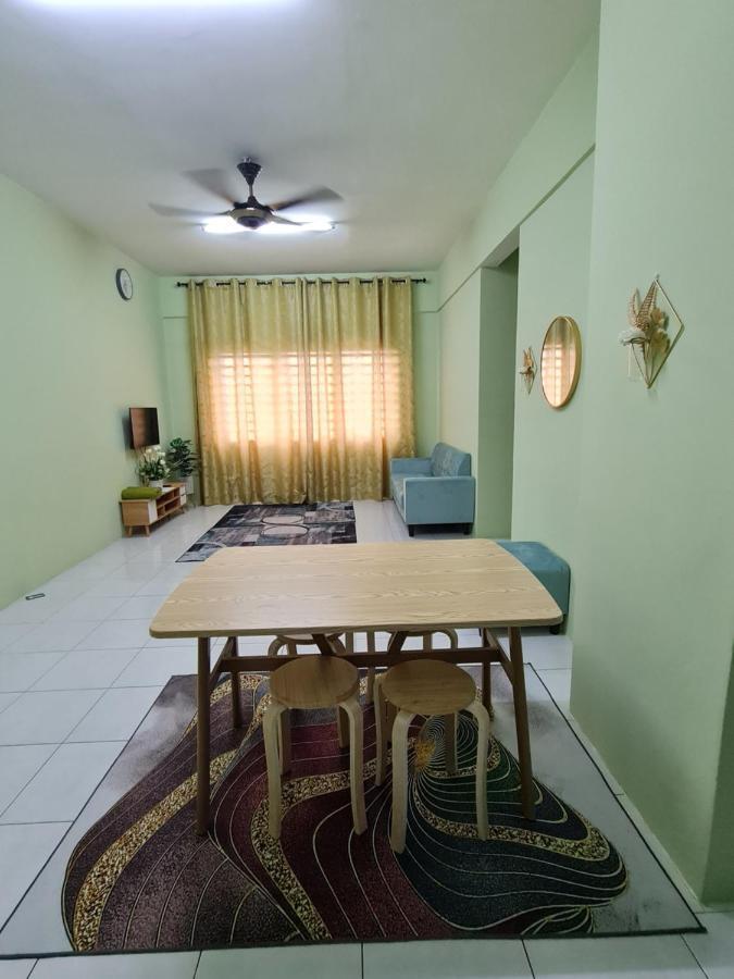 Homestay Alfaruqi Kuantan @Sutravilla Exterior foto